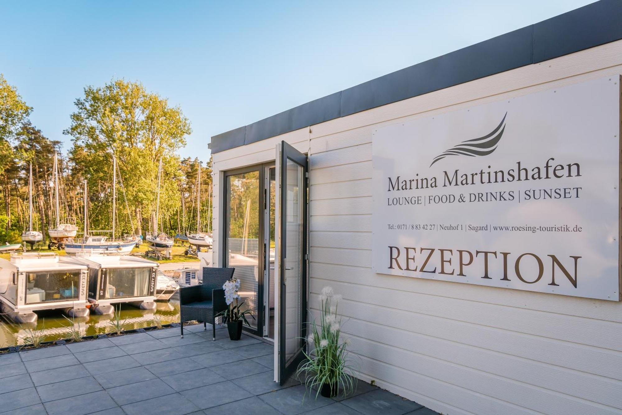 Hotel Marina Martinshafen - Lotsenhaus Neuhof  Exteriér fotografie